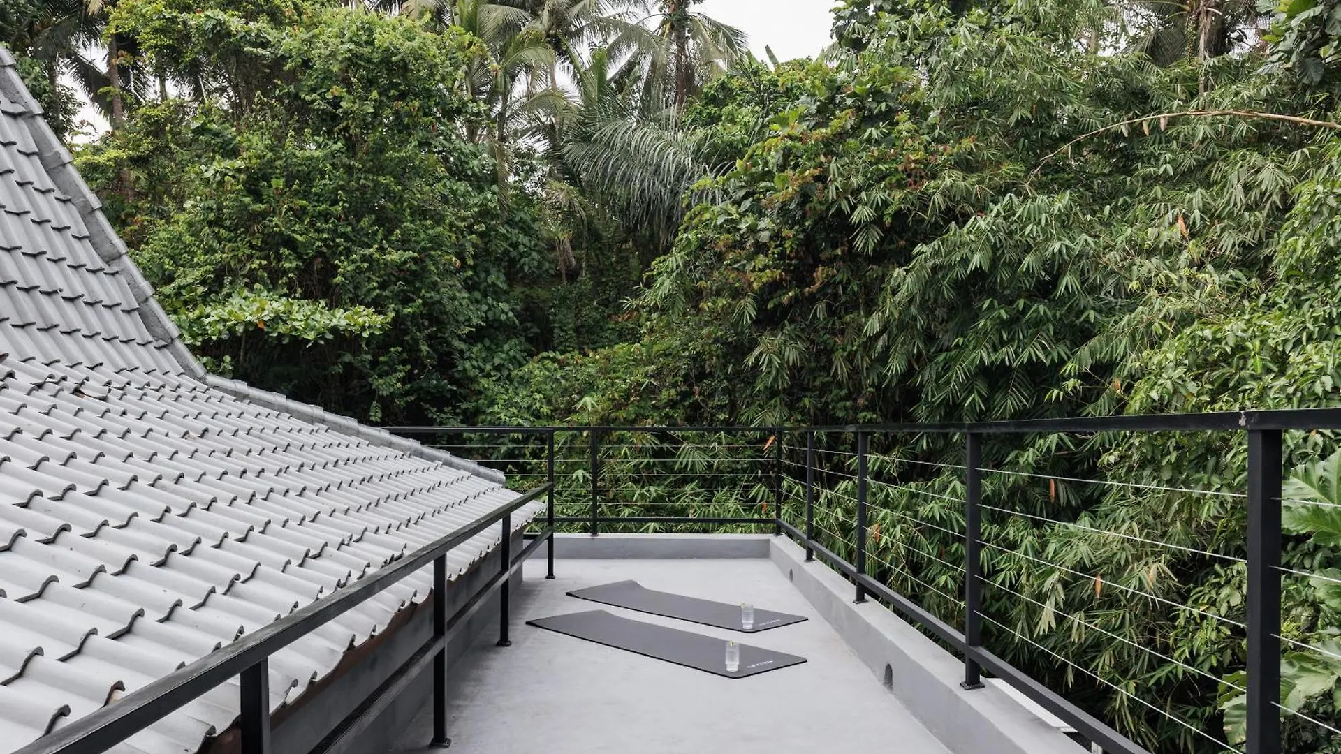 Bamboolina Jungle Villa - A Unique Retreat With Artistic Charm With River Access Ubud  Indonesia